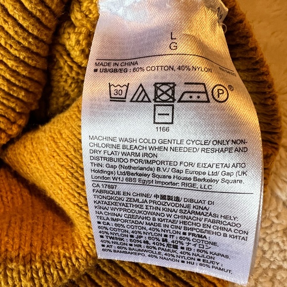 Crop Mustard yellow Banana Republic sweater - Picture 5 of 5